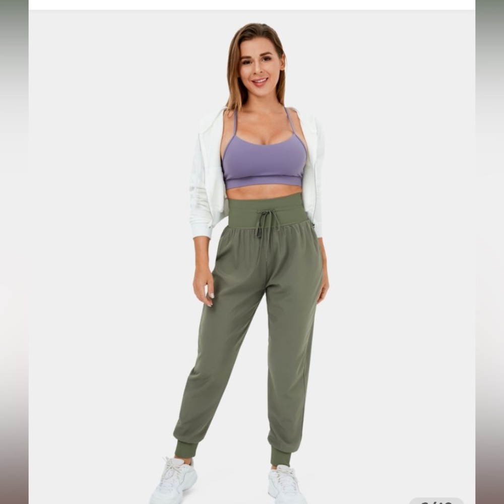 Viral NWT Halara high waist wide waistband drawstring ribbed casual joggers